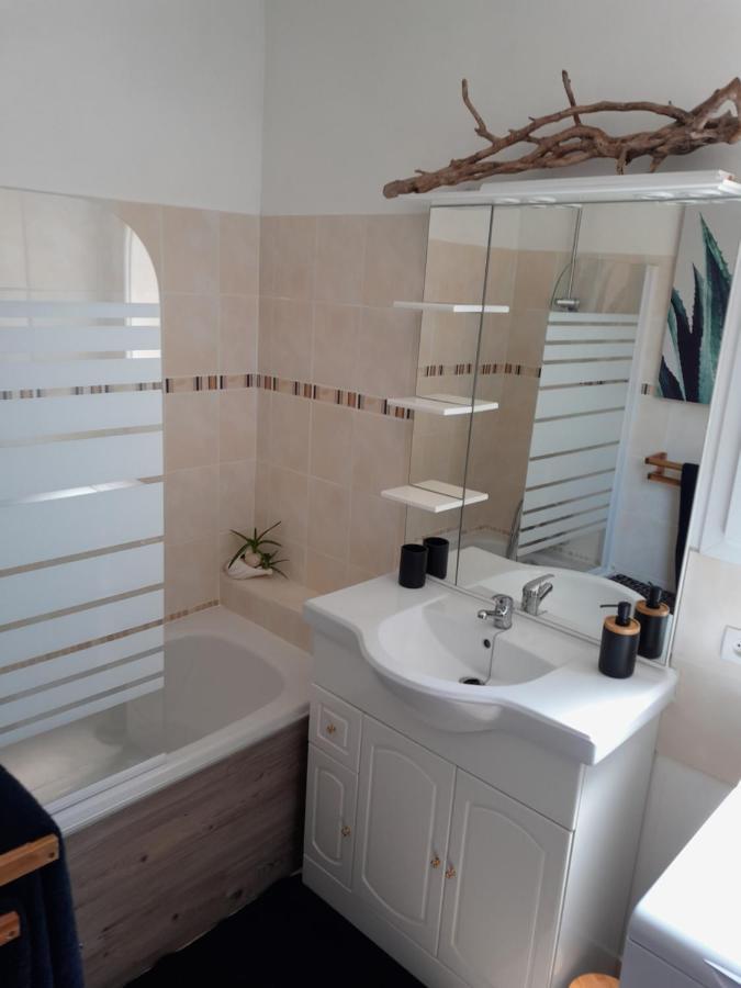 Appartement T1 Plain Pied Le Cannet-des-Maures Eksteriør billede